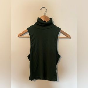 Sunday Best Fisherman Sleeveless Turtleneck